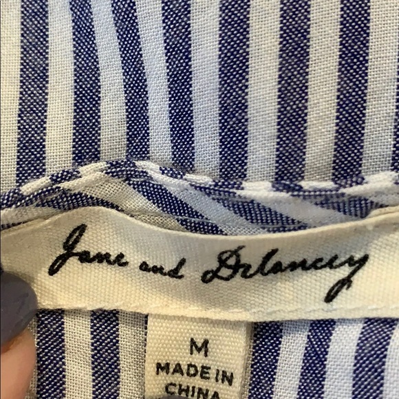 Jane and Delancey Striped Top Size Medium - Picture 5 of 6